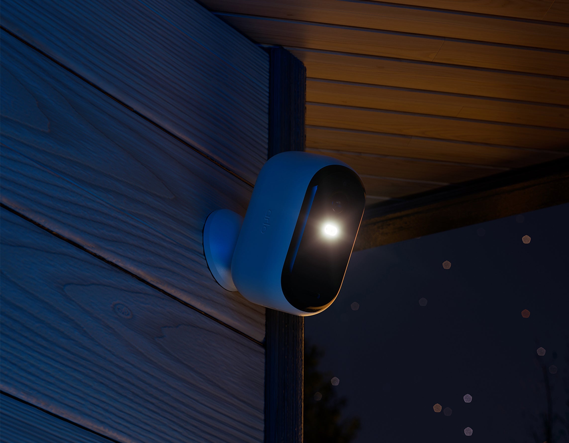 Illuminate the scene with the Integrated Spotlight.
